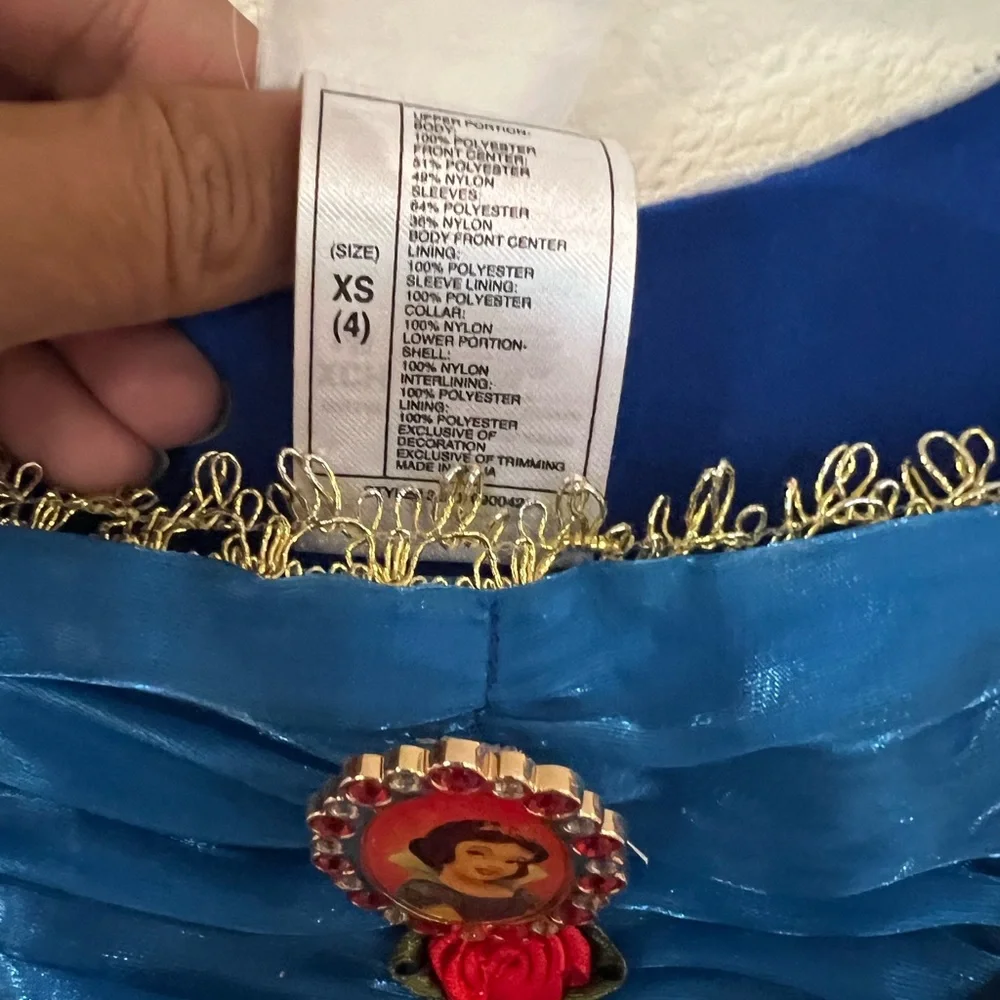 Snow White‎ costume dress